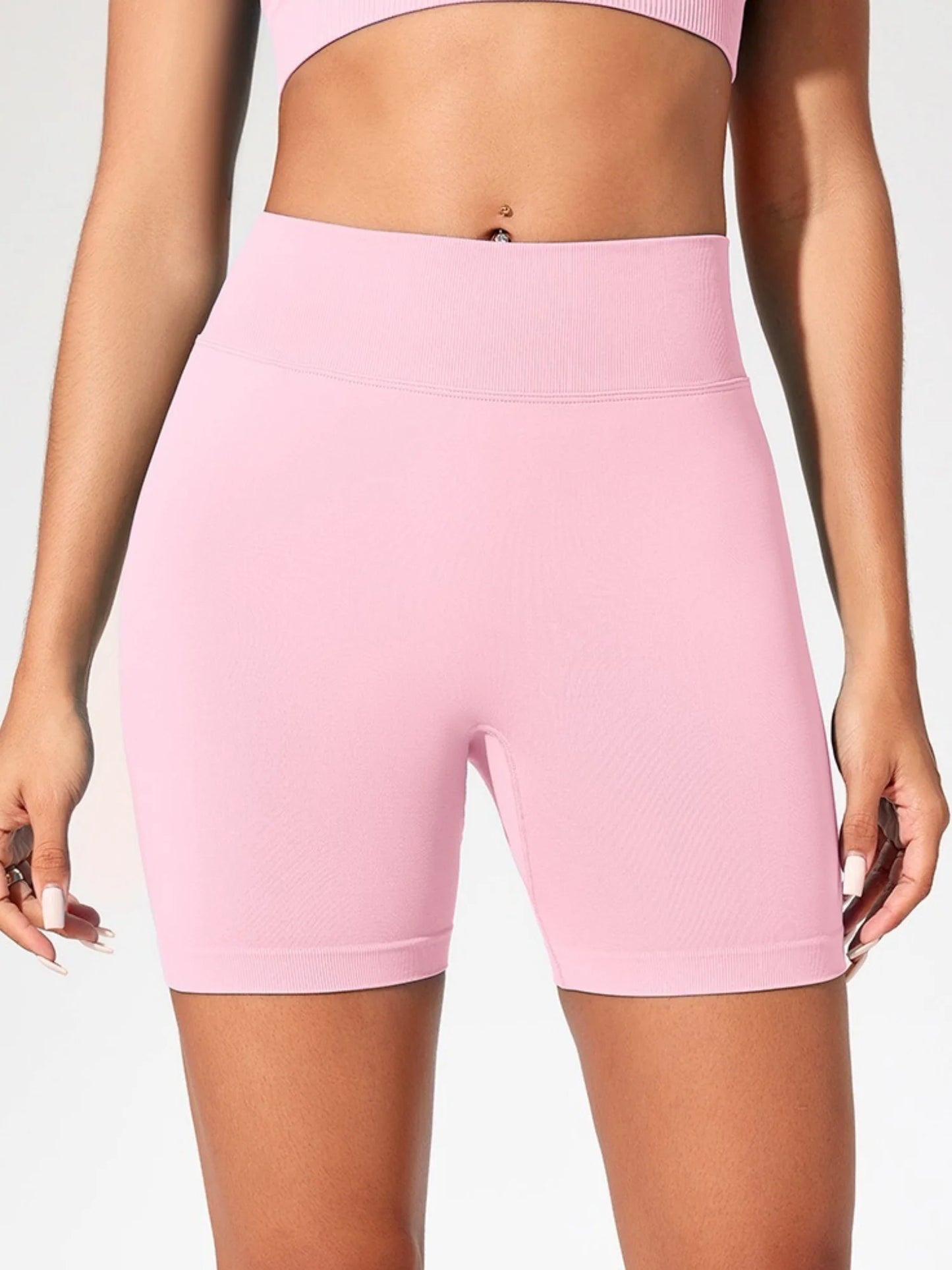 Booty Sculpt Shorts – Sömlösa, Högmidjade Träningsshorts för Sommarens Alla Pass
