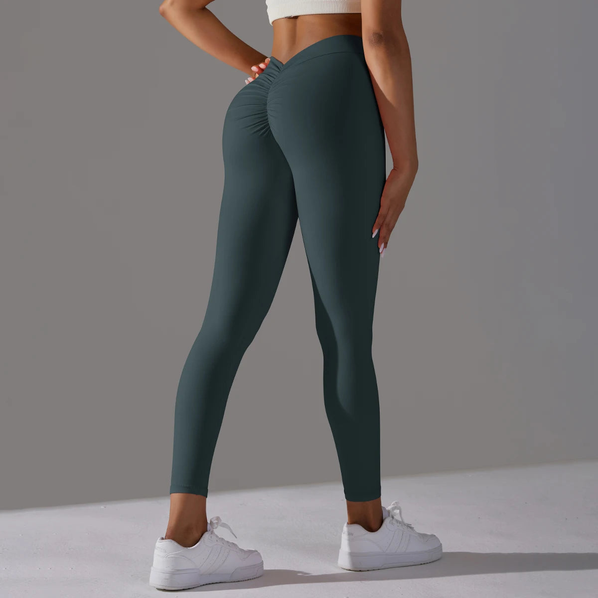 Back V Booty Leggings – Skulpterande Träningstights med Push-Up Effekt