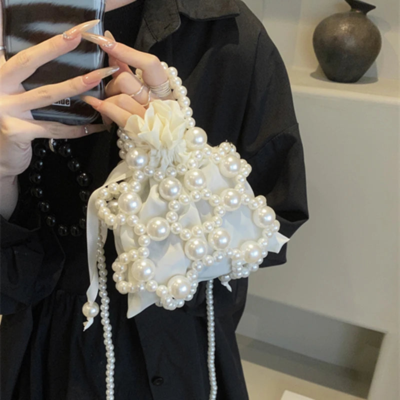 Handgjord Pärlväska – Elegant Mini-Tote för Fest & Middag