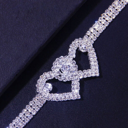 Anklet Double Heart – Glittrande Kärlek för Ditt Steg