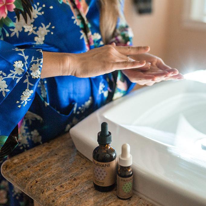 Vata Skincare Ritual – Ayurvedisk Ansiktsvård för Torr & Känslig Hud
